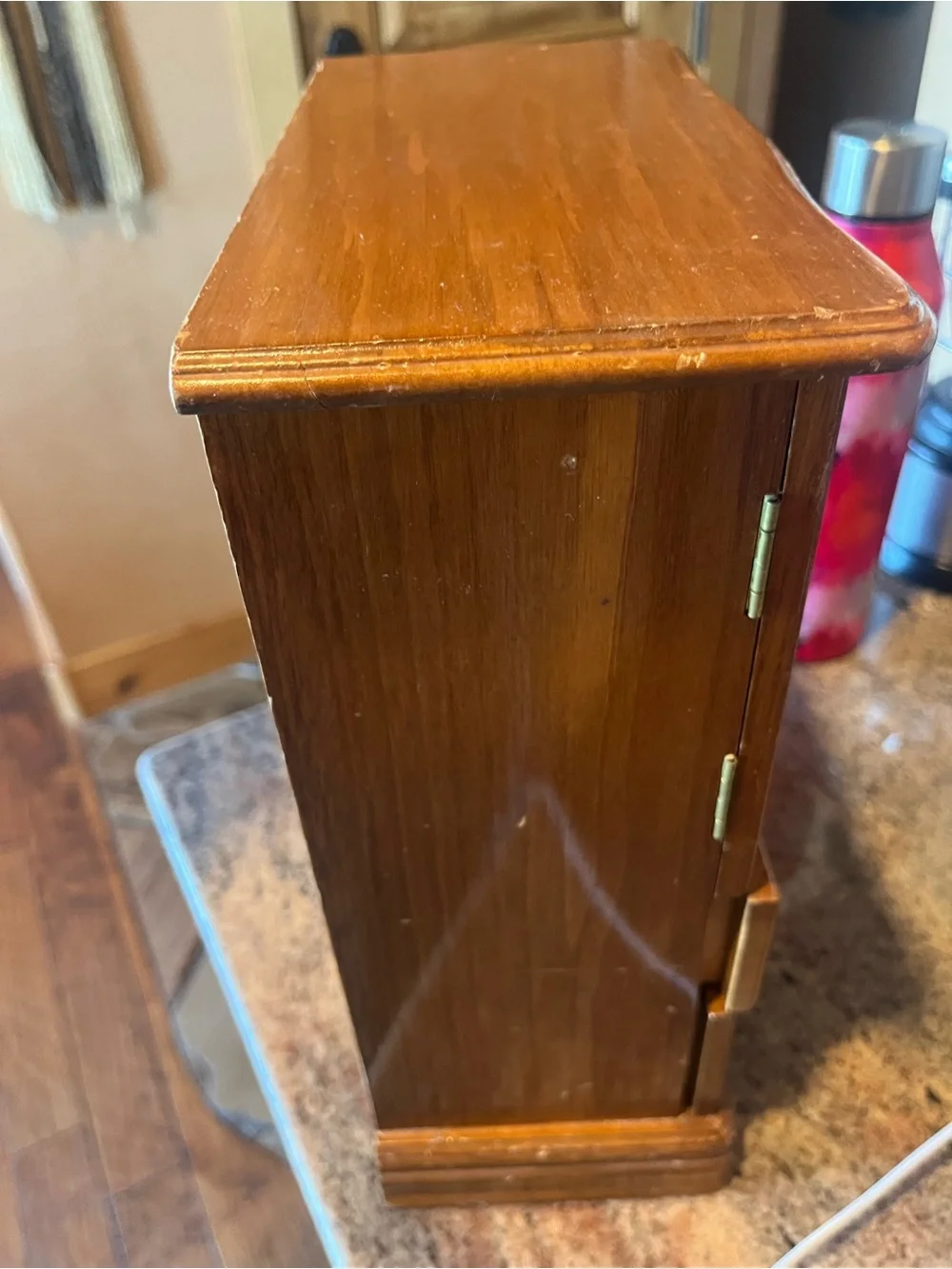 None elegant brown